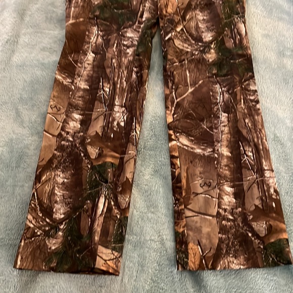 Under Armor camp hunting pants - Picture 2 of 5